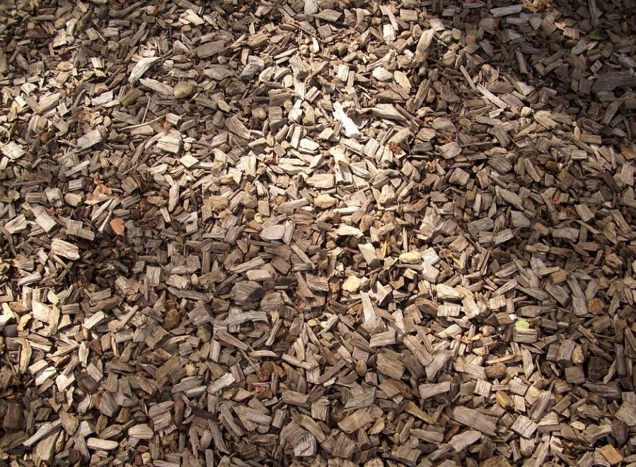 tree removal bark chips